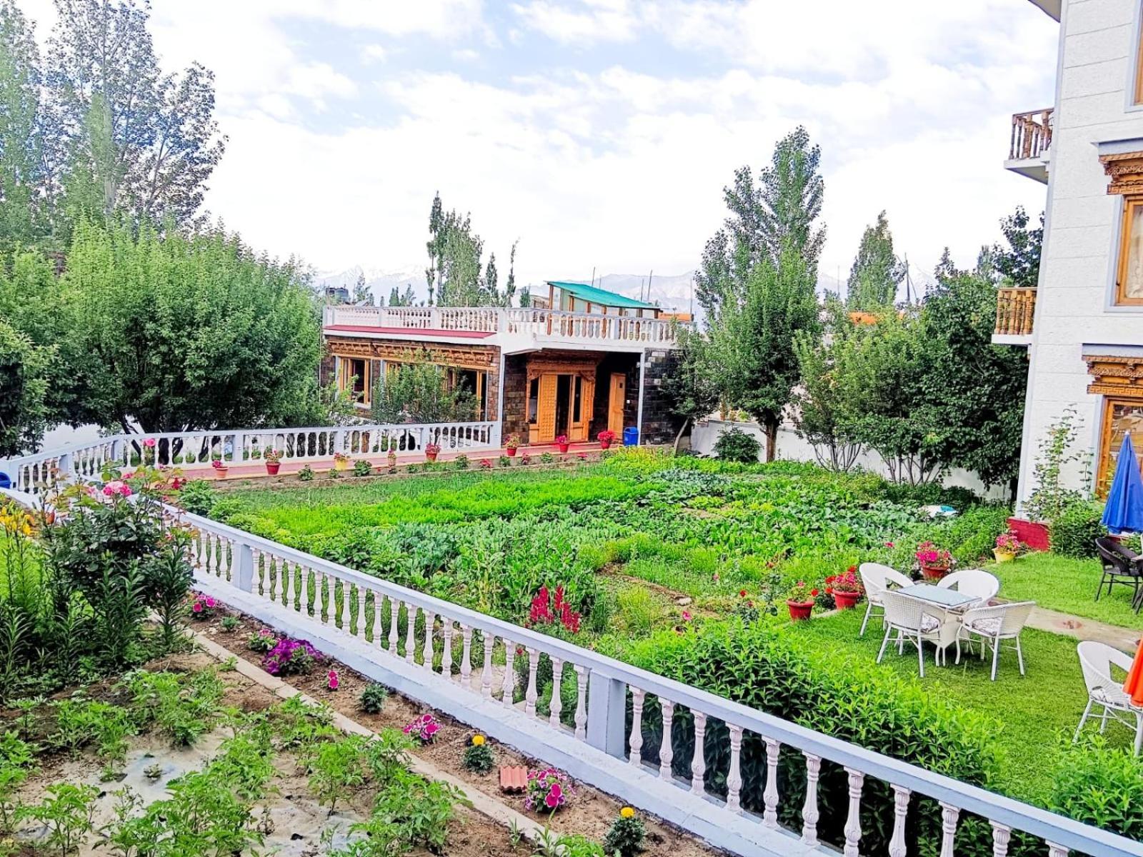 Kidar Hotel Leh Exterior foto