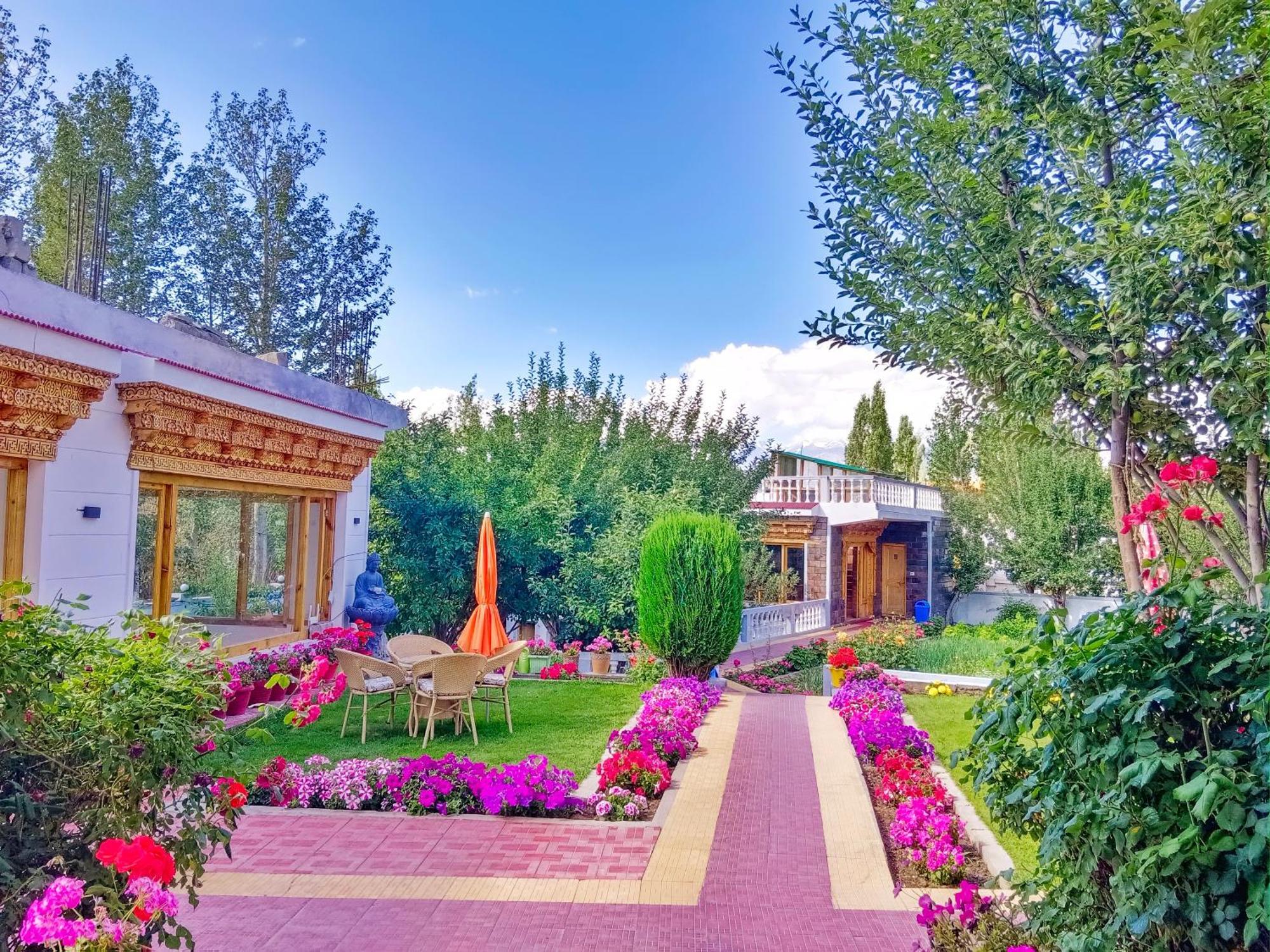 Kidar Hotel Leh Exterior foto