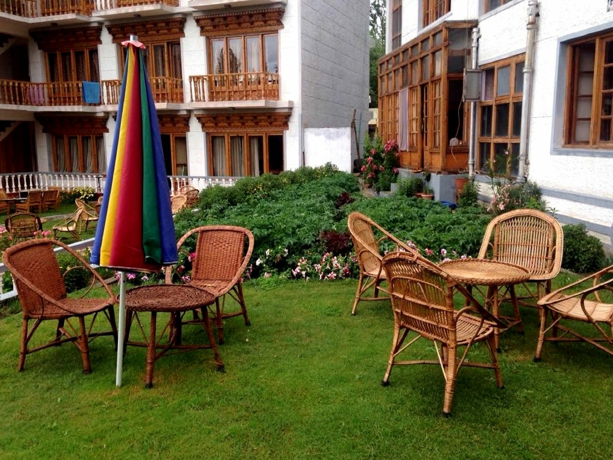 Kidar Hotel Leh Exterior foto